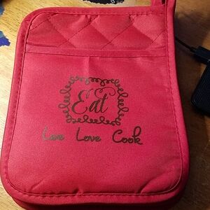 EAT LOVE LOVE COOK